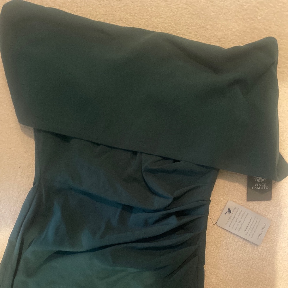 NWT Vince Camuto off the shoulder dress